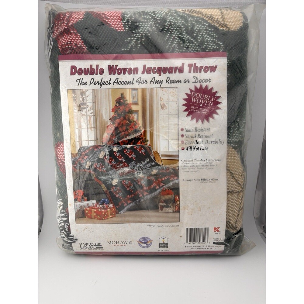 Vintage MOHAWK HOME Christmas Double Woven Jacquard 2001 Throw 50”X60” 99717